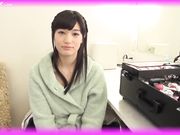 大学的大一学生女主播某平台直播自慰