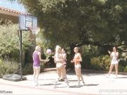 一群爆乳妹子打篮球,看的老衲鼻血止不住的流