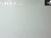 小女孩被刚出狱憋了很久的混混男友肏得高潮迭起 身体不住颤抖