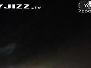 小女孩被刚出狱憋了很久的混混男友肏得高潮迭起 身体不住颤抖