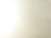 乖女儿吃冰棒要和爸爸玩冰火结果草完被爸爸用大黄瓜爆插