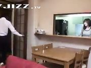 儿子不在家 好色公公趁儿媳妇洗澡时强行拔屌插屄