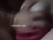 饥渴丰满少妇主播晚上出击勾引个像猪肉佬的胖司机路边车震对白有趣