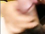 现在的主播花样真多在KTV里直播啪啪还叫粉丝刷礼物1