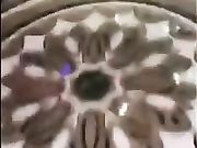 现在的主播花样真多在KTV里直播啪啪还叫粉丝刷礼物3