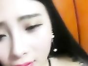 新晋网红狐狸姐约上小姐妹镜头下疯狂卖弄风骚2