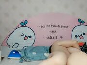 骚狐狸颜值不错跟小哥激情丝袜情趣口交大鸡巴骑在小哥头上让他舔