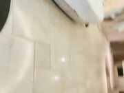 约炮修长美腿少妇温柔妩媚从浴室茶几到床边