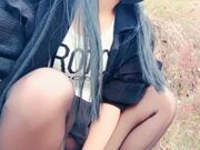 户外勾引学妹黑丝诱惑让大哥揉奶子后入抽插