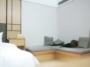 用利抽插美腿极品妹肥臀爆插套子都干破01