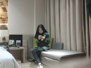 用利抽插看着文静收完钱立马变骚肥臀骑坐01