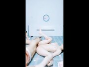 好妹子让小哥多体位蹂躏抽插 骚姐姐吃奶子还舔阴蒂