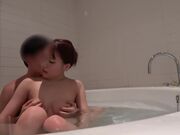 G罩杯淫乳大学生炮友按摩棒抽插自慰一面绝叫一面抽插中出做爱