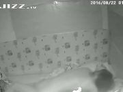 黑客破解水滴摄像头偷拍小伙难怪如此单薄日干夜干都被女朋友吸干巴了