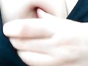 疯狂大奶直播露奶抠逼自慰 骚逼里全是淫水