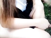 姐妹花找帅哥小树林3P打野战轮着操