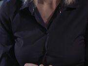 三个高挑妹子激腿逼穴摩擦鸡巴深入抽插啪啪喷