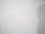 外围女神甜美小姐姐初下水要求加钟插逼干爽