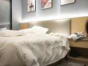 爆干丝袜美腿小人妻舔菊花02