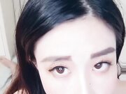 高颜值长发美少妇卧室中席地而坐做爱先玩69互吃 无套女上位啪啪