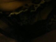 小伙约炮豹纹少妇 一个小号的黑牛就把她完到受不了了 一边看快本一边操 完美露脸