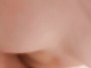 摸摸小婊妹 露脸小可爱双马尾 无毛白虎逼先扣一扣再舔一舔好刺激