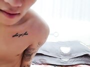 迷人的小雅婊妹跟小哥激情啪啪给狼友看 全程露脸让小哥给舔逼吃奶好骚好享受