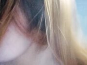 小骚婊过年不打烊 全程露脸跟狼友嗨皮 自己抠逼玩到高潮喷水好刺激