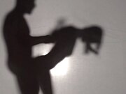 女大学生被男友隔着布看到 却被大鸡巴射中了 1