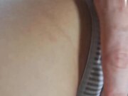 穿牛仔裙的室友好敏感，一干就喷水