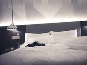 大奶嫩妹主动呻吟吃着鸡巴玩弄不断呻吟