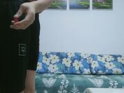 白衣少妇在沙发上位骑乘猛操1