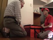 进行梦幻般的专业口交治疗 彻底治愈并大量射精 1