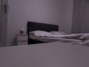 继兄看我自慰 用他的鸡巴堵住我的嘴