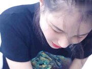 夹上跳蛋逛街 累到酥软虚脱