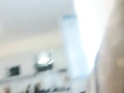 极度淫荡花裙少妇 主动解开裤子手伸进衣服摸奶子 撩起裙子摸逼边口交