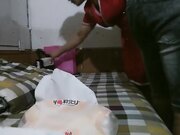 零零后小伙路边按摩店找按摩女 体验姐姐会错意思说舔很脏到出租屋吃快餐