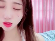 极品黑丝月儿 轻车熟路驾驭大黑牛 表情骚浪叫声淫荡 瓣开粉嫩淫穴特写 BB好痒