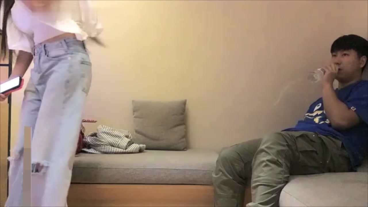 大奶萌妹手感酥爽上下起伏视觉刺激