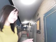 虽然我被禁止手淫 但我女朋友的姐姐给了我最愉快的乳交