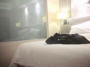 网约性感风衣外围女干过会所全套服务 抹上精油大白美乳背后摩擦