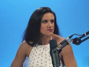 白皙淫娃表示带套性交特别不舒服