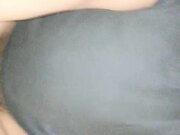 网吧勾引玩联盟小哥哥脱下内裤送给他闻起来有点上头哈哈 从网吧厕所干到酒店