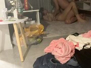 把新约的妹子带到家里直接开始干