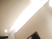 约了个颜值不错妹子 沙发扣逼调情大力猛操呻吟搞了两炮