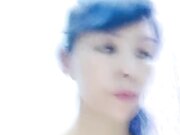 风骚的老妈妈也需要安慰露脸情趣连体开档丝袜 跟儿子激情做爱口活大鸡巴