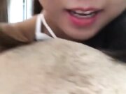 妹子穿着兔子情趣内衣口