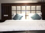 18岁的少女童颜无忌你的鸡巴都废的玩尼玛女人？