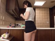 成熟女性暴露一切的性爱是色情的1