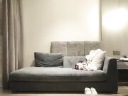 约了个苗条大长腿妹子啪啪，互舔口交椅子上摸逼特写后入抬腿侧入猛操